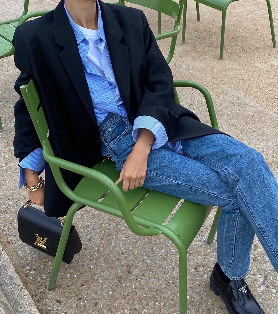 화이트보다 코디 쉬운 블루👔​ 이미지