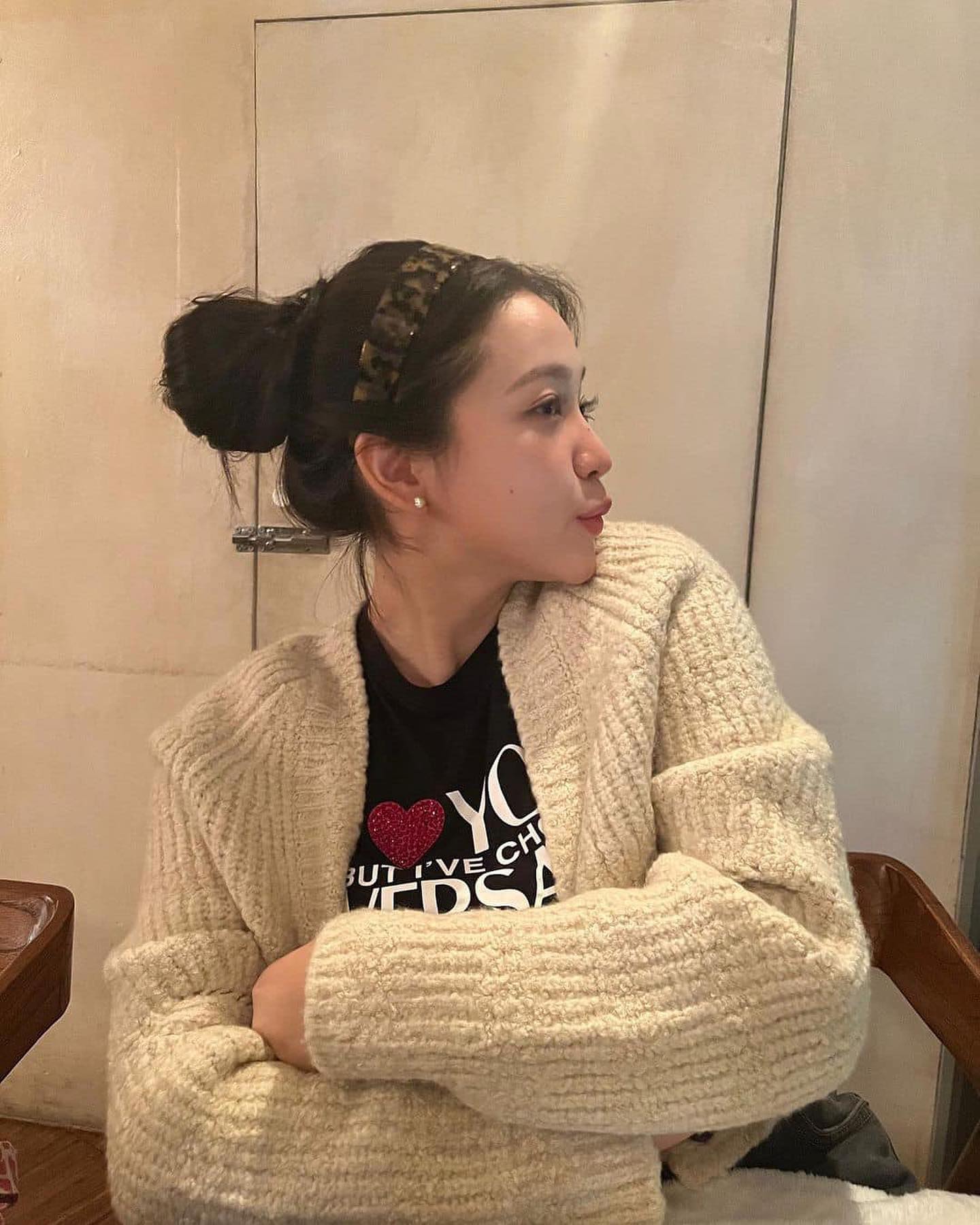 귀엽게 가디건 입어줘@요렇게🖤 이미지