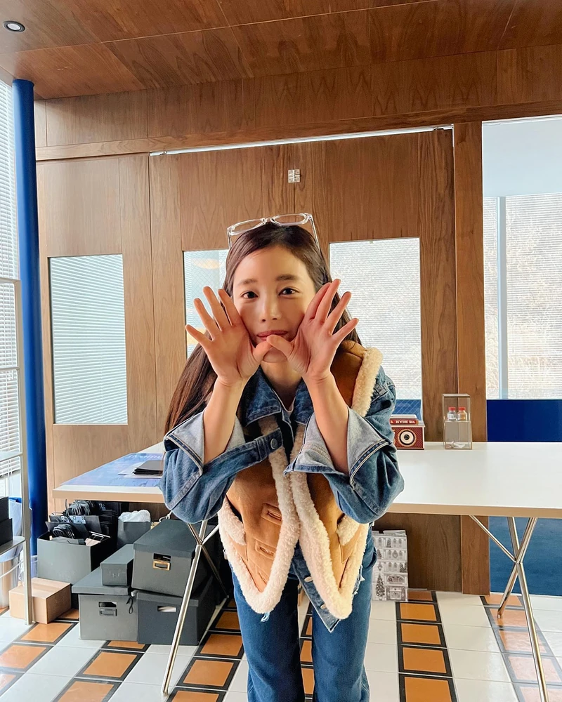 기은세 봄코디 미리보기🤍💙@봄코디템 이미지2