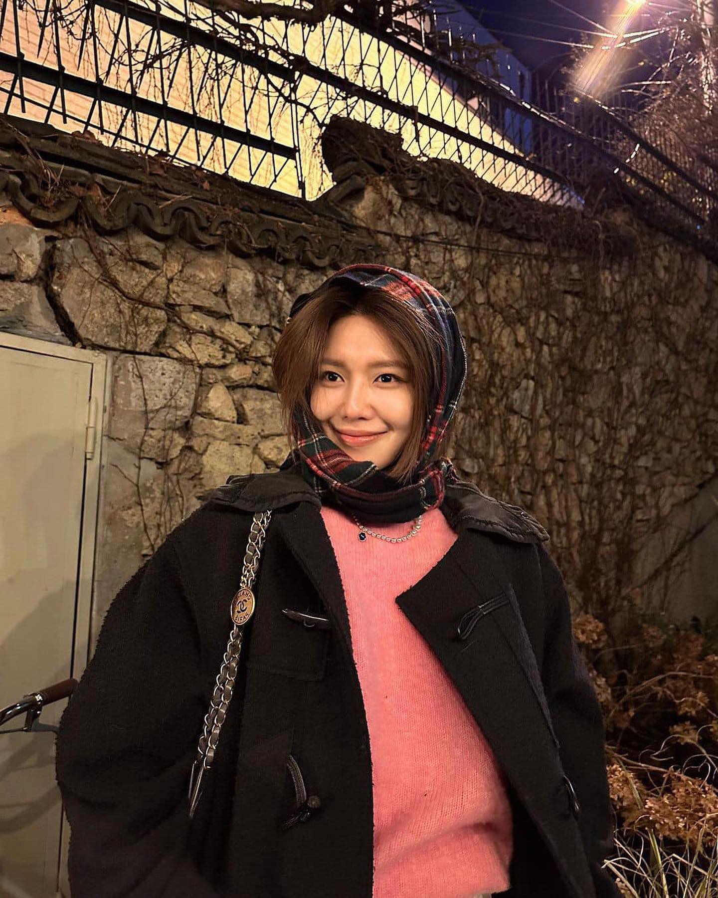 언니들처럼 목도리해@참고🧣🖤 이미지