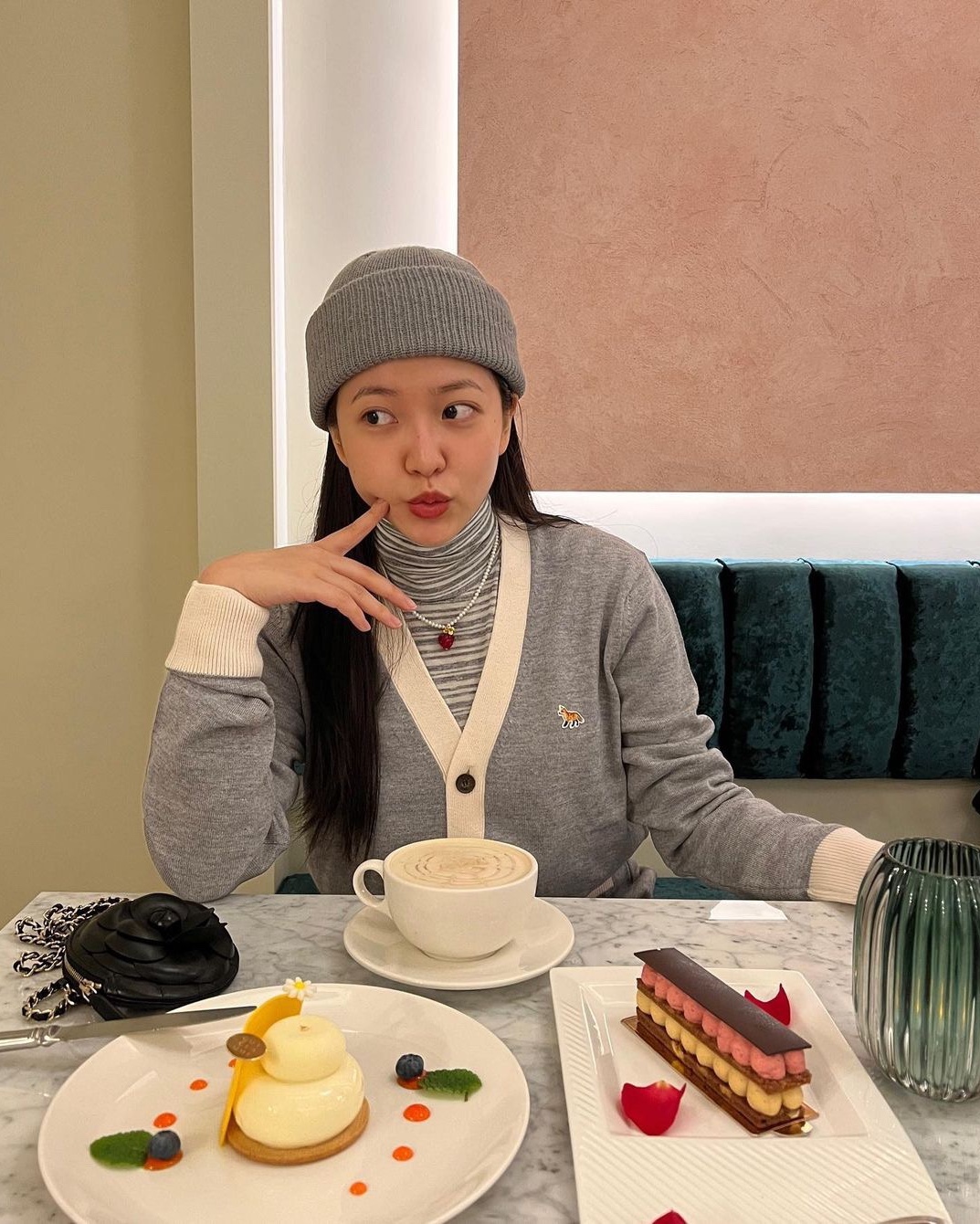 안에 입기 좋은 여우 가디건🦊​ 이미지3