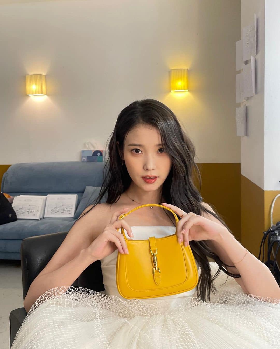 스타일링이 찰떡💛🖤지은언니 이미지