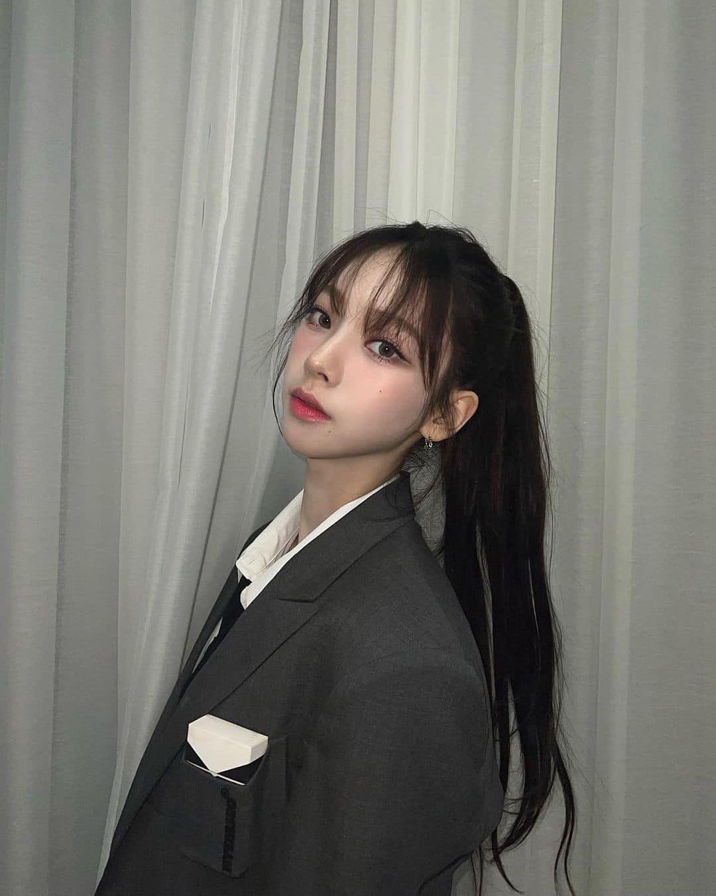 신이 내린 얼굴형 카리나🖤💜 이미지