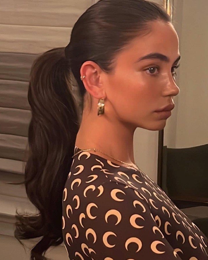 힘껏 끌어올려@포니테일👱🏼‍♀️🖤​ 이미지