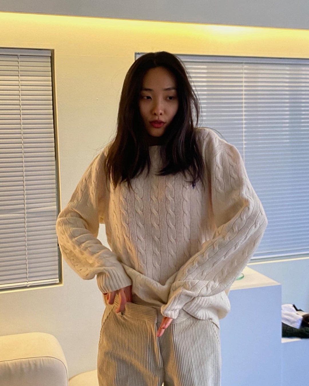 폴로 아이보리 니트 이렇게🤎🤍 이미지