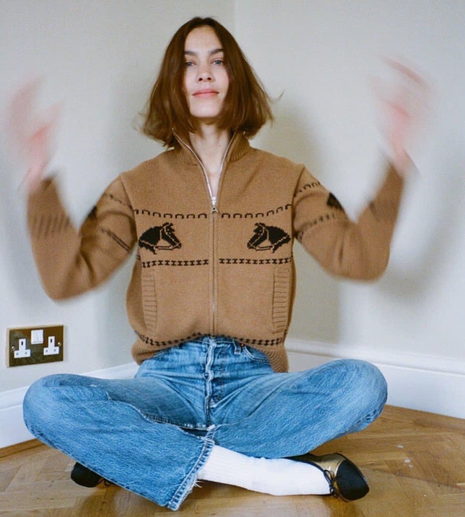 겨울 분위기 물씬 @니트집업🤐🌨️ 이미지