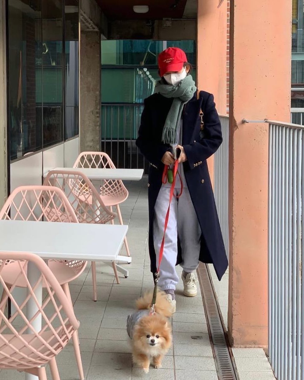 코트에 찰떡인 목도리 조합🧣💛 이미지