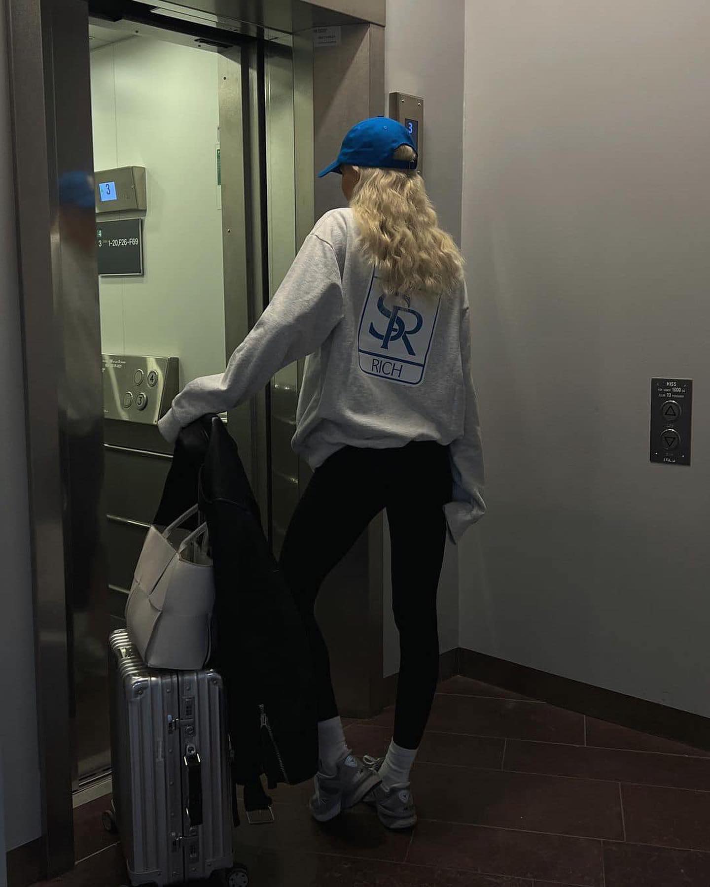 볼캡으로 꾸안꾸🧢👍🏻 이미지