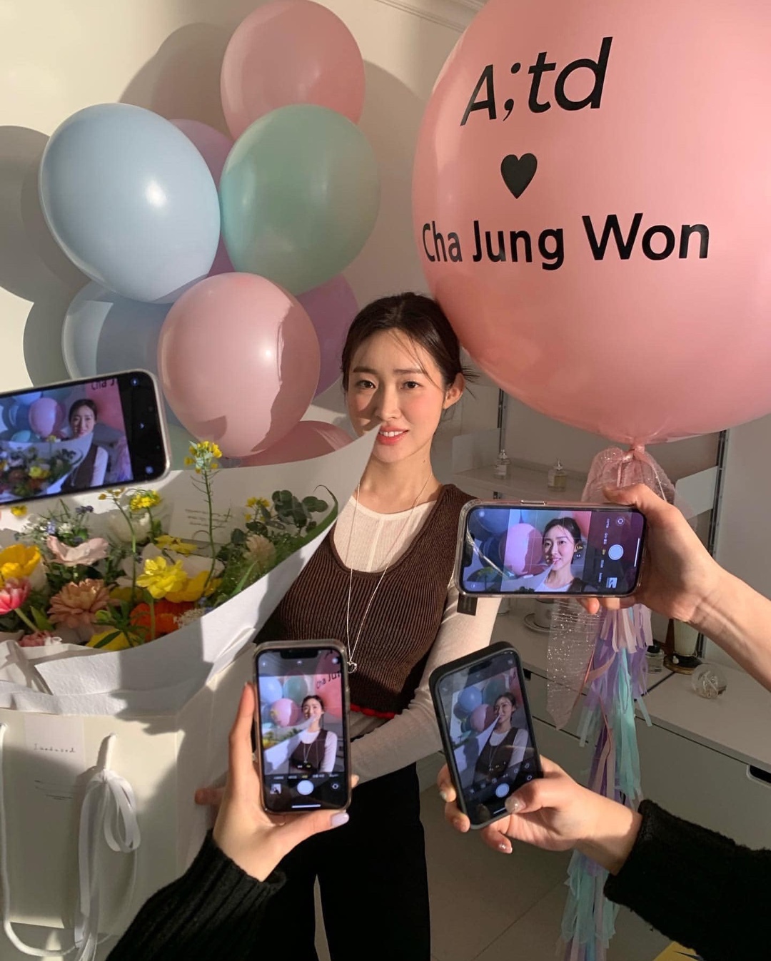 요즘 사진 찍는법📸준비됐지?😉​ 이미지