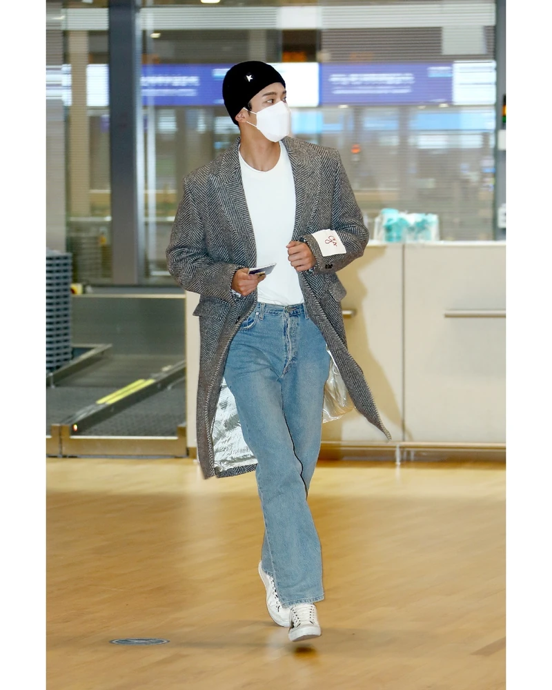 겨울도 빈티지맛🖤🌟골든구스룩 이미지2