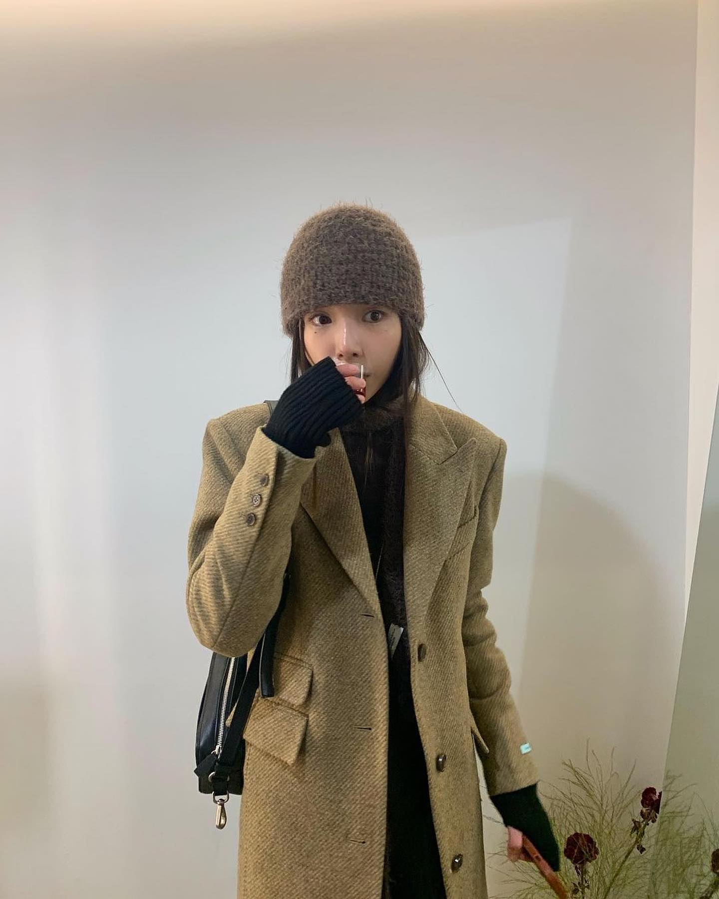 겨울 클래식 롱코트🕵🏻🧥요런 무드 이미지
