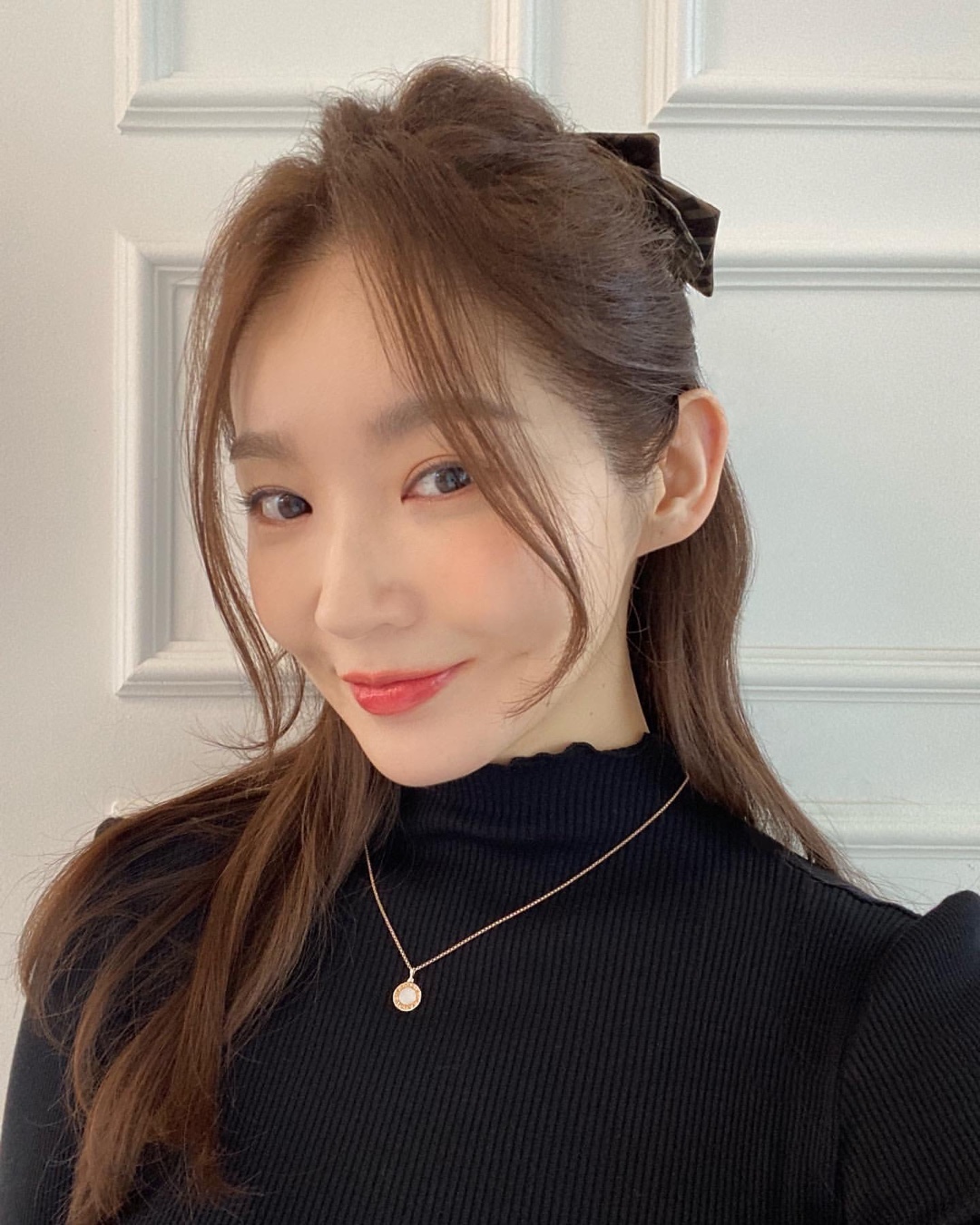 목폴라에 목걸이로 포인트🪄✨​ 이미지