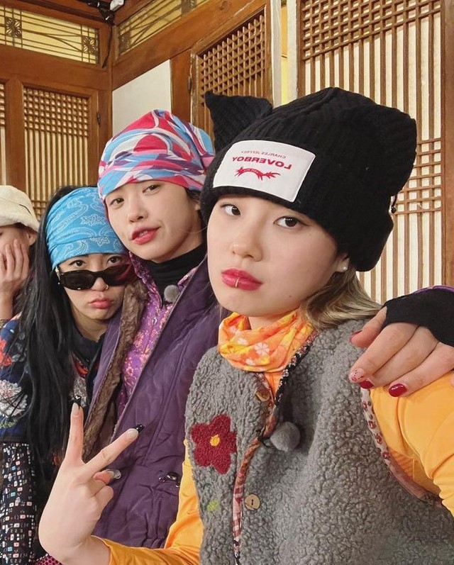 쫑긋 귀 포인트🦊❤️러버보이 비니 이미지