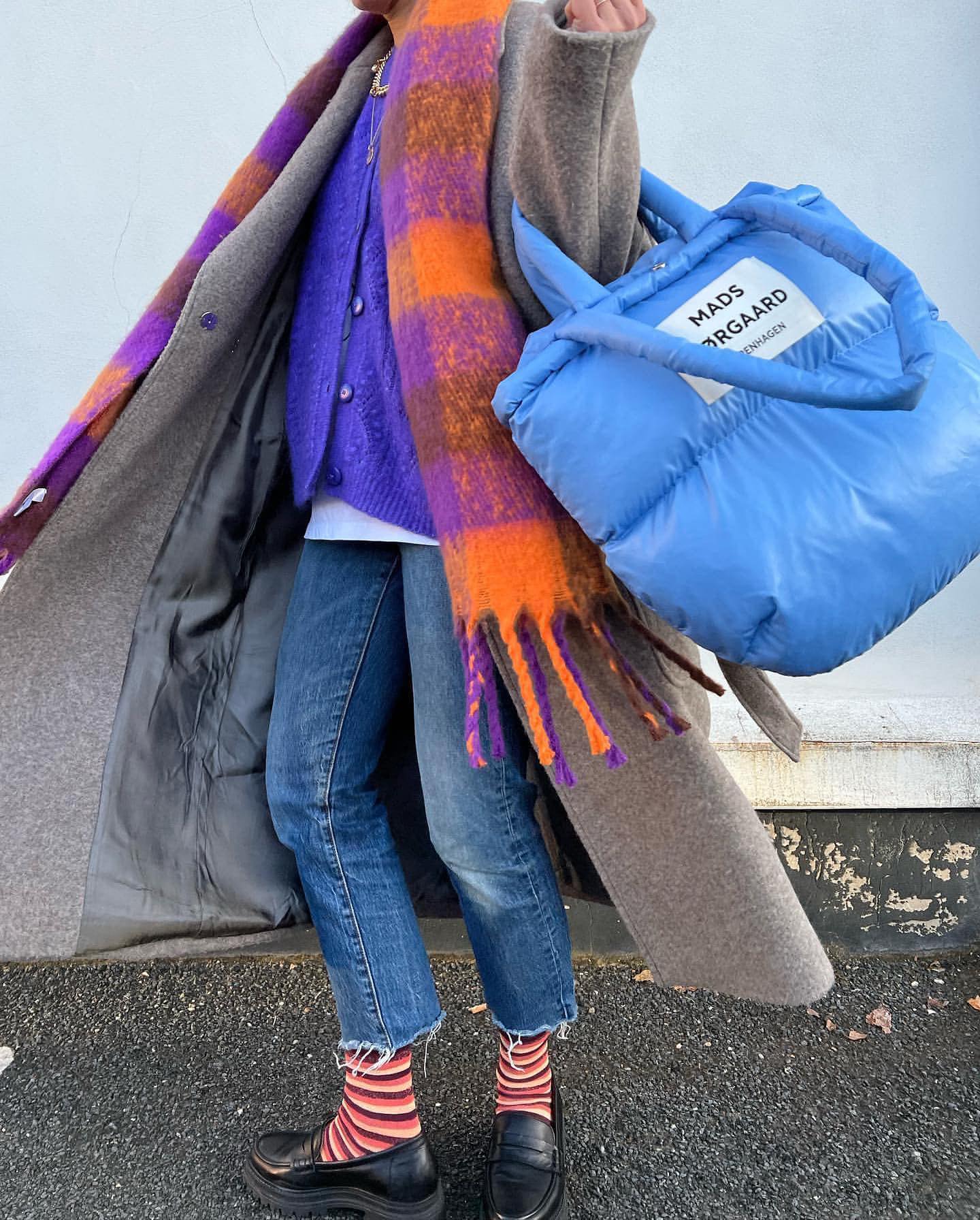 바리바리 싸들고 다녀 @빅백🧳 이미지