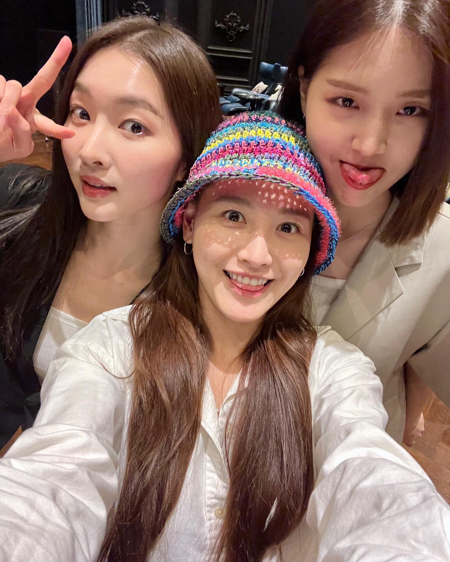 재경언니의 모자 사랑🧢💚 이미지7