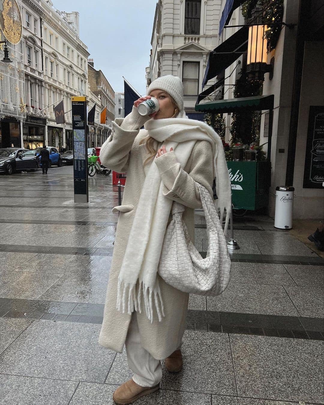 흔하지 않은 화이트 코트❄️🤍 이미지