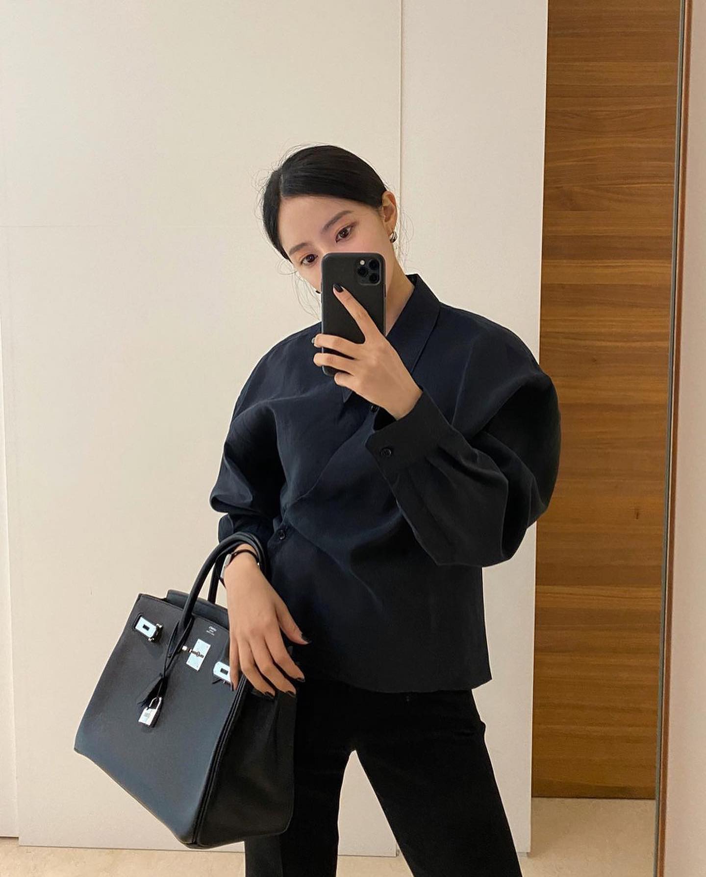 에르메스 버킨백 느와르💼🖤효민 이미지