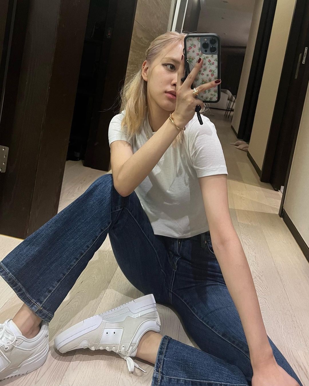 롱다리 효과✨ 세미부츠컷 데님👖​ 이미지