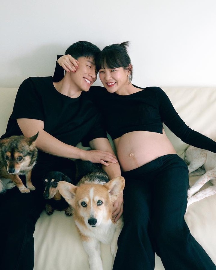 만삭룩도 러블리🤰🏻🖤@윤승아​ 이미지
