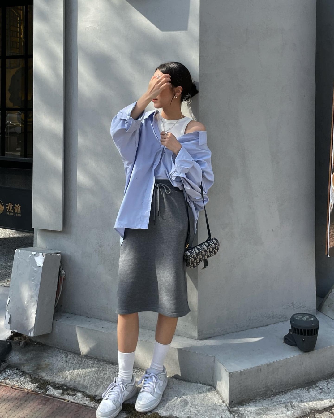 셔츠 걸치기 좋은 날씨☀️​ 이미지