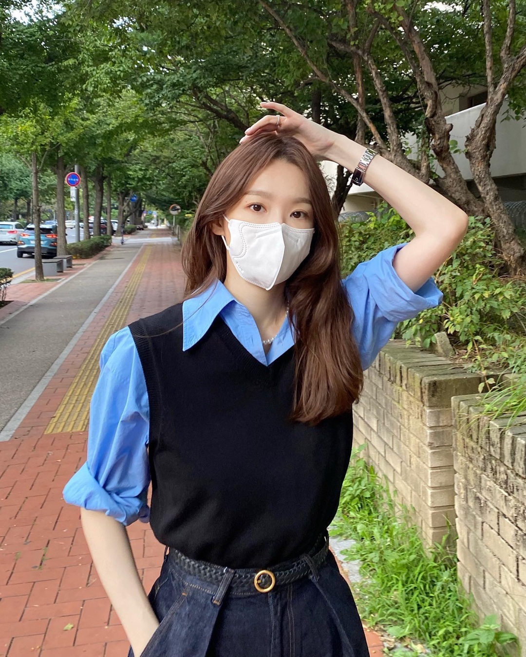 니트조끼+셔츠🥼💙꾸안꾸 조합​ 이미지