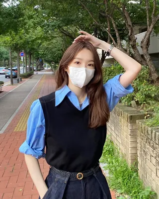 니트조끼+셔츠🥼💙꾸안꾸 조합 이미지