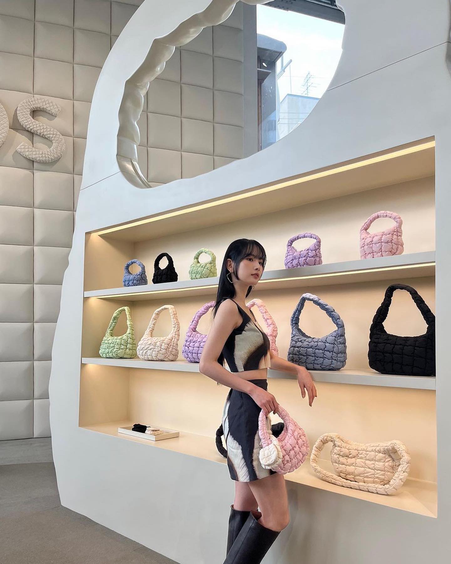 핫한 코스 구름빵 익선동 팝업☁️
여름 찰떡 파스텔톤 백👜🔥@가자 🗓️5/26(금)~6/10(토) 이미지