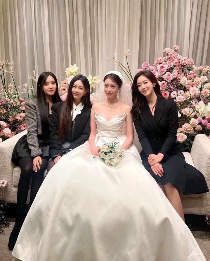 고급진 하객룩 모음💌 @저장🔍​ 이미지