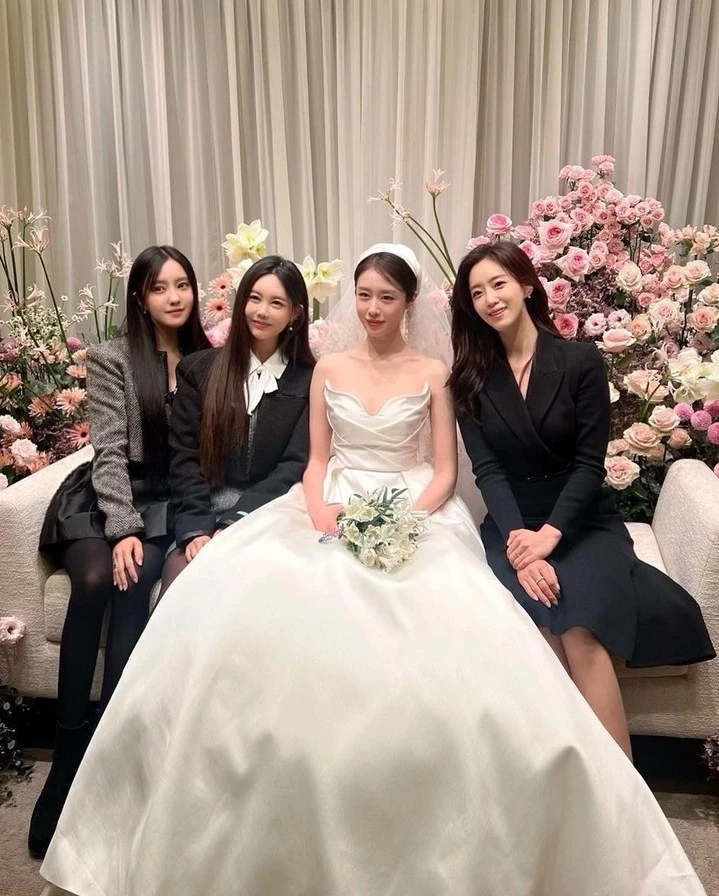 고급진 하객룩 모음💌 @저장🔍 이미지1
