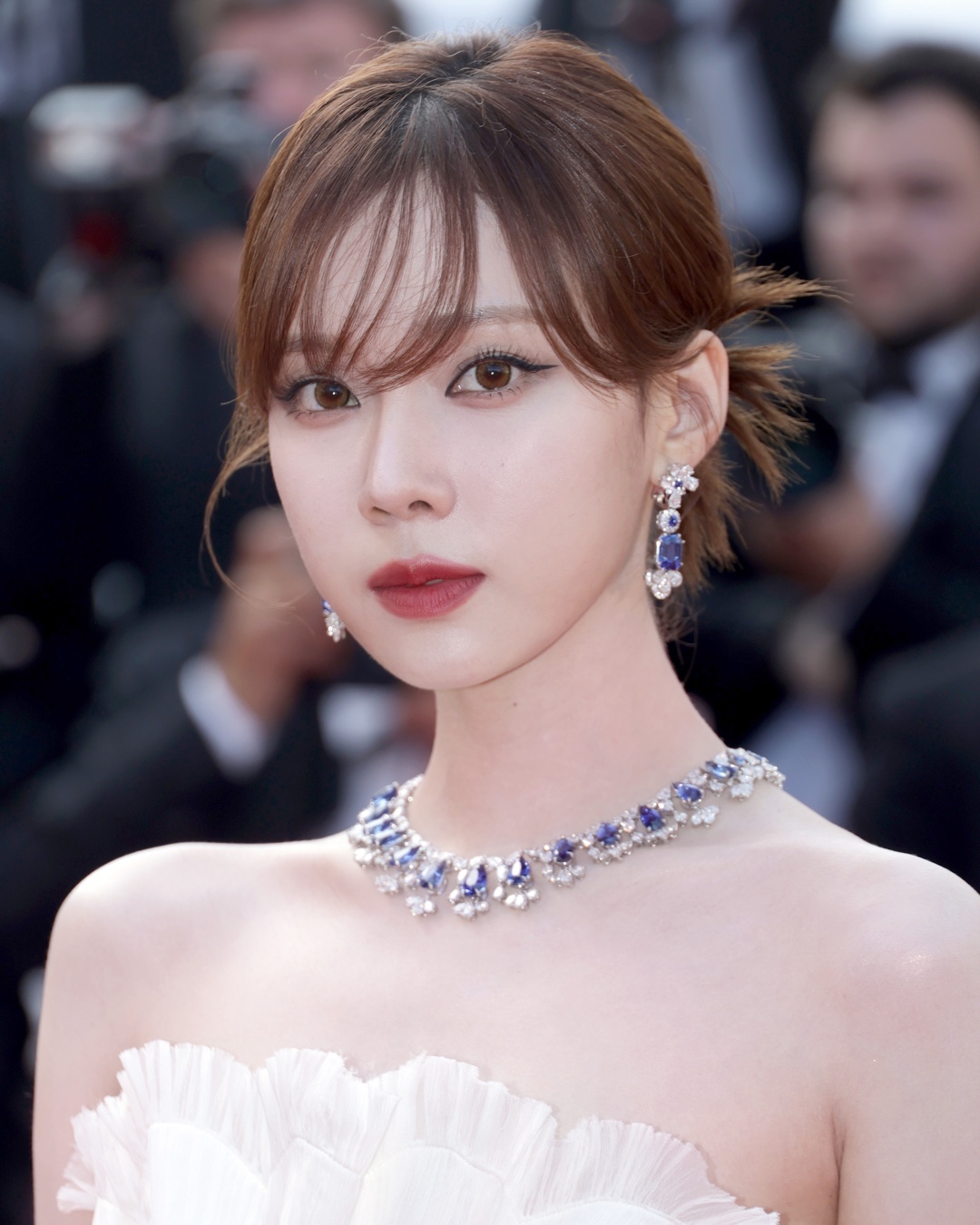 칸 영화제 레드카펫🖤@에스파​
쇼파드 X 에스파💎💜하이주얼리로 더 빛나는 미모✨#광고​ 이미지3
