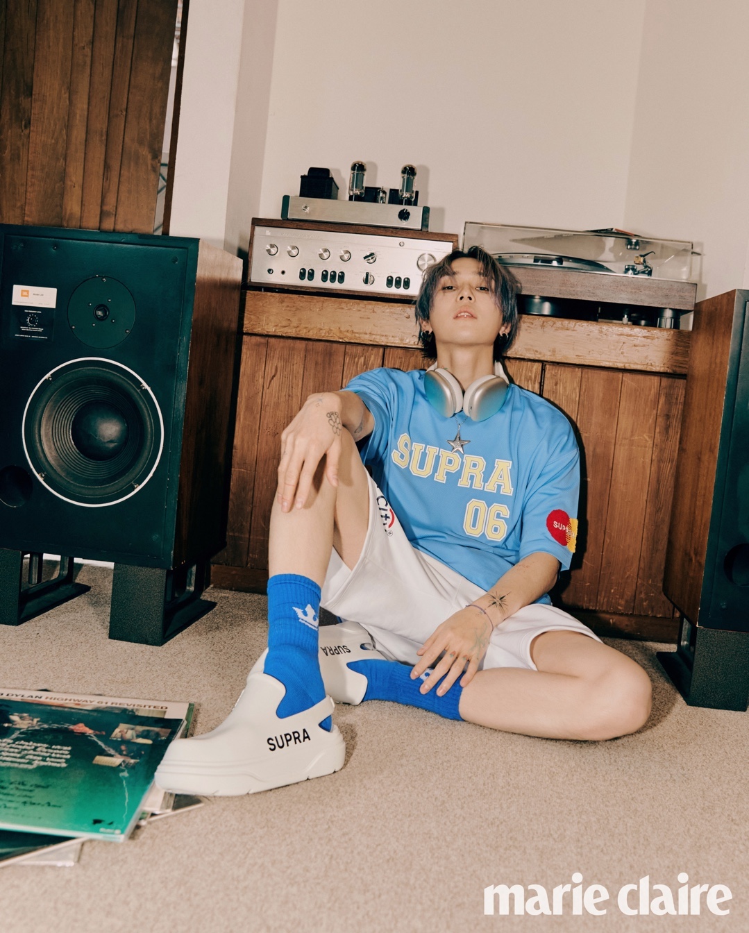 던의 수프라 스트릿룩 주목🛹👟​
LA 감성 베이더 X 운동화🧡 왕관 로고 힙하게👑 #광고​ 이미지
