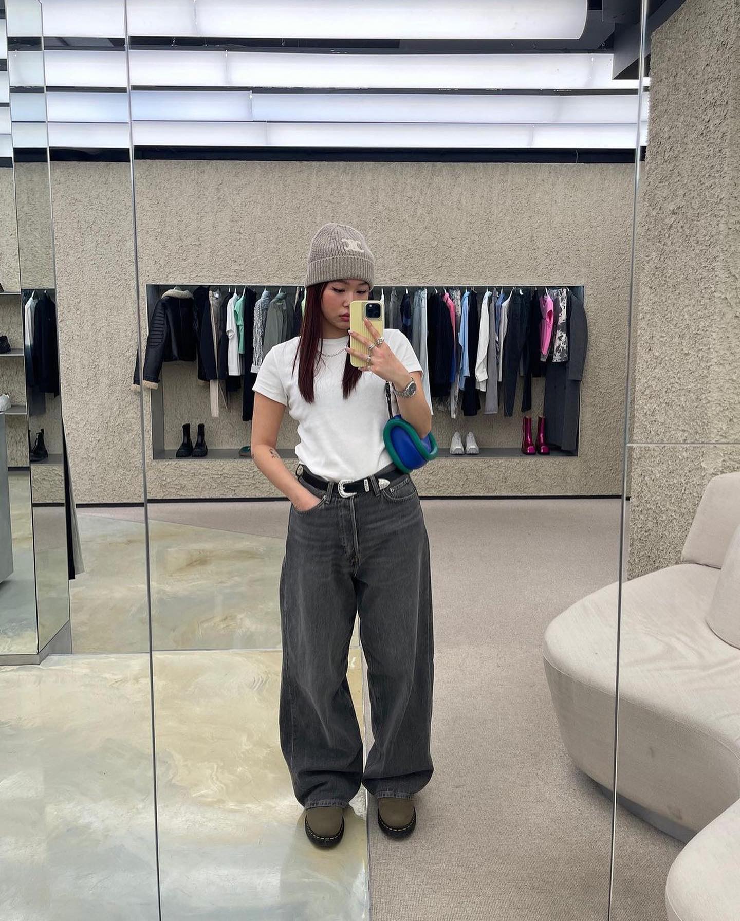 옷장 속 빈티지벨트 꺼내봐🔍 이미지