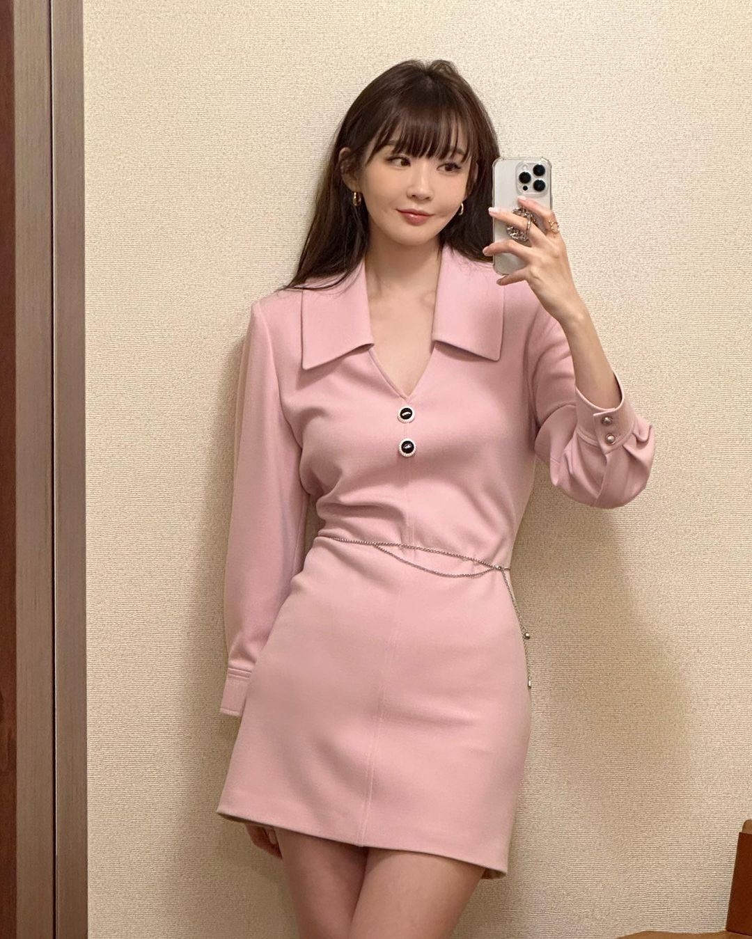 앞머리 뽐뿌 민경언니🤍🖤일상룩​ 이미지6