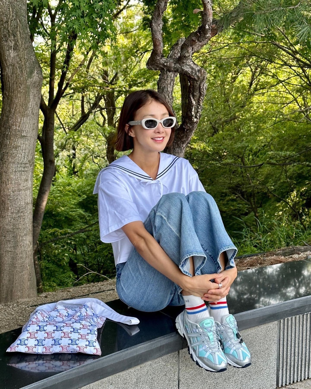 여름엔 청량한 화이트선구리😎🤍​ 이미지