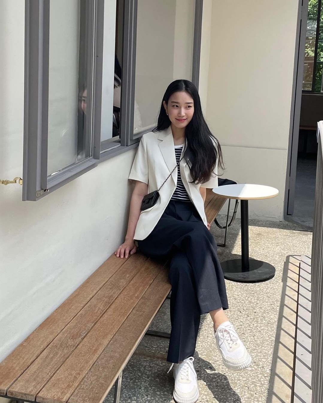반팔자켓 입기 좋은 날씨🤍​ 이미지