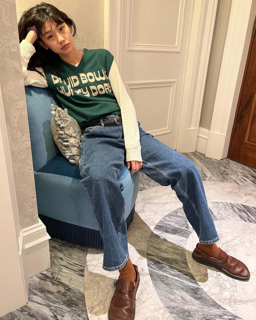 자유분방 데님 코디👖💚 정호연​ 이미지