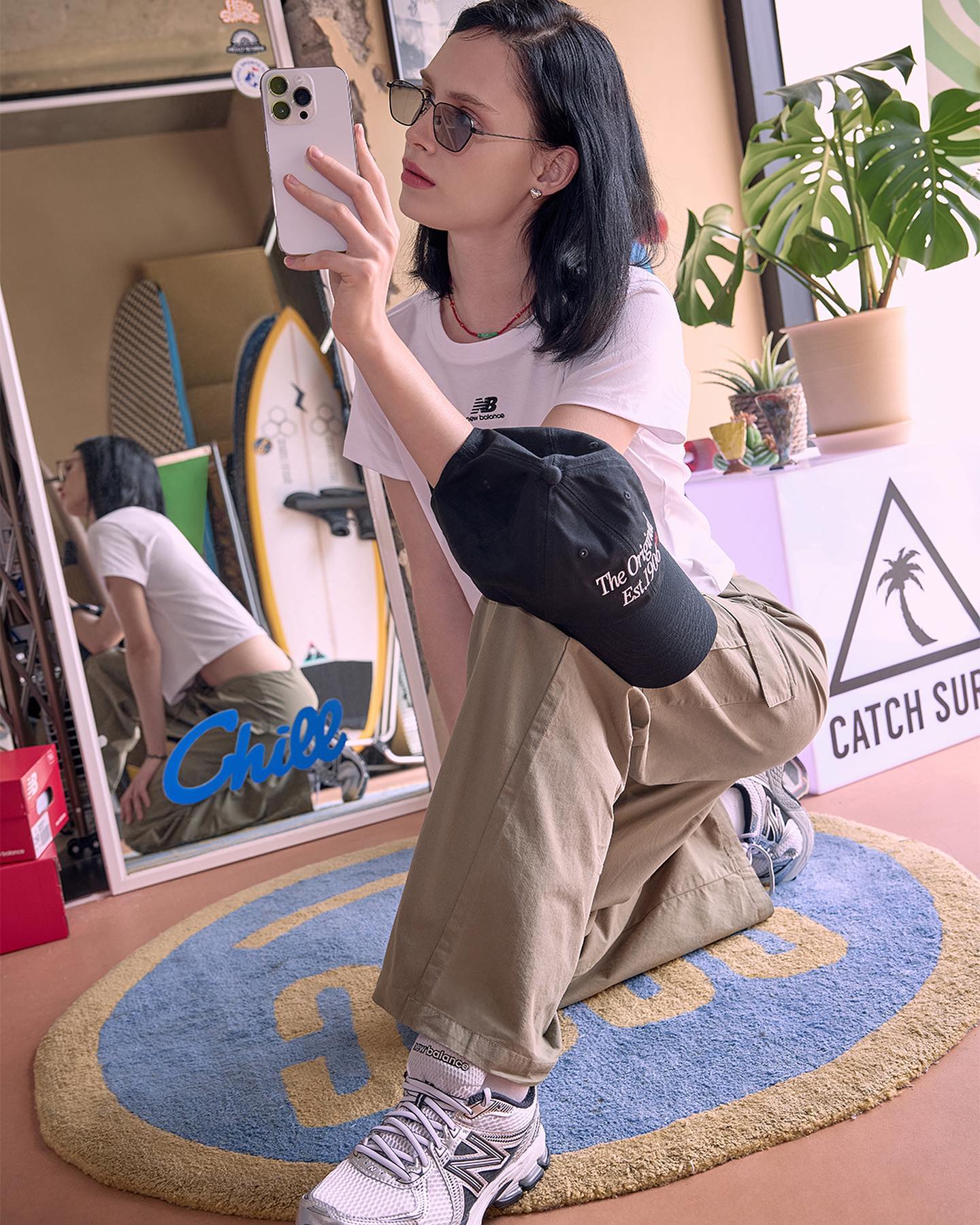 여름엔 뉴발 크롭티🔥💯@입어줘
딱 예쁜 슬림핏🖤🤍요즘 유행 Y2K 코디법 따라하자 #광고 이미지
