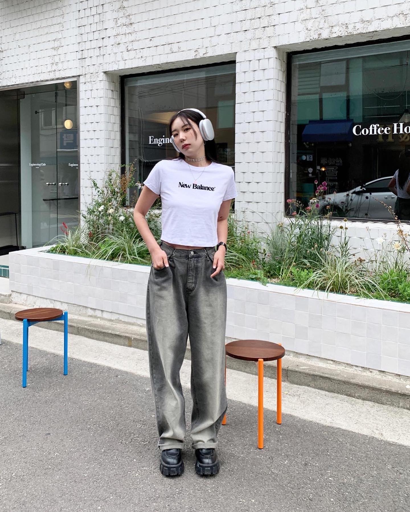 뉴발 크롭티🤍🖤여름코디 준비해 이미지