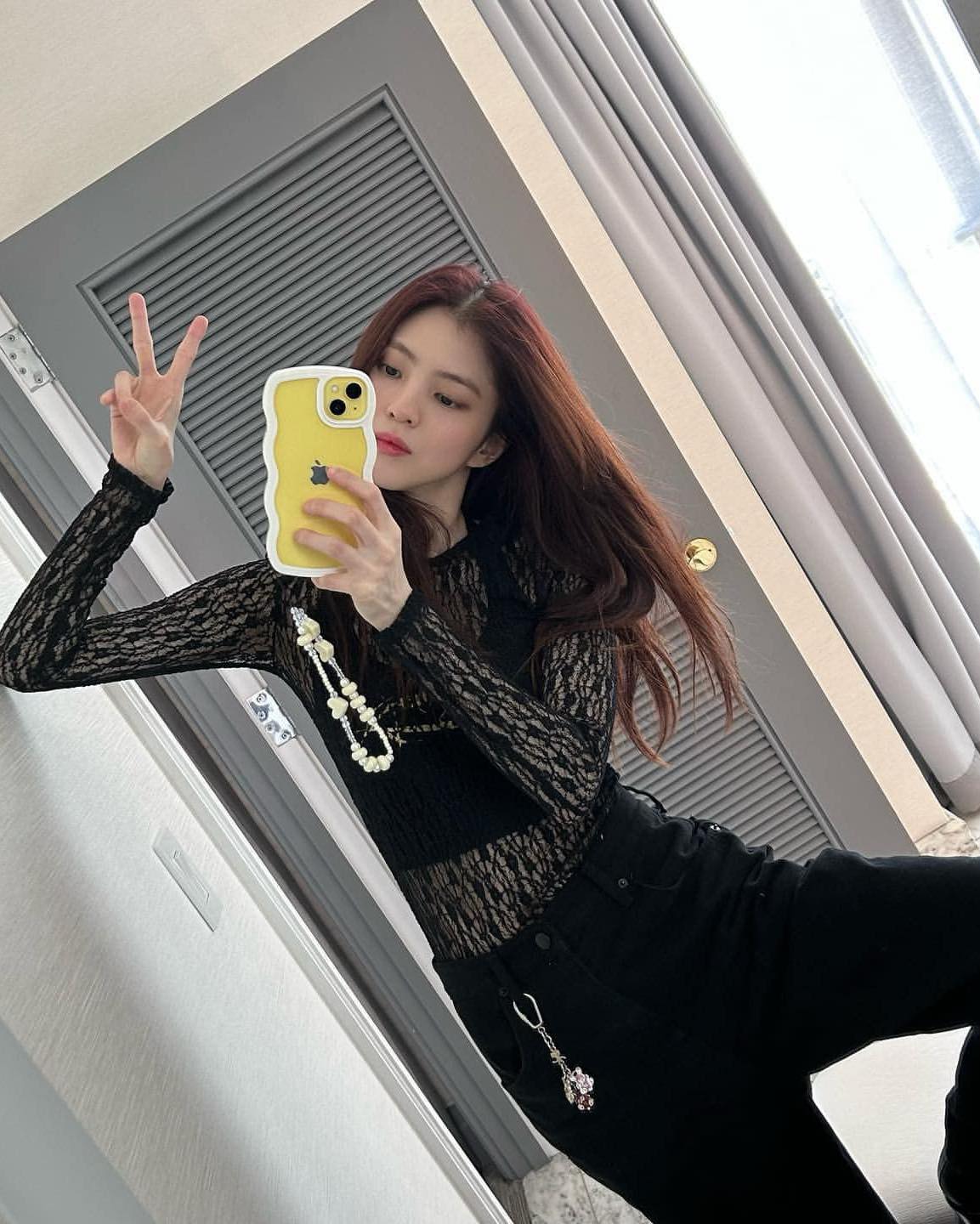 시크한 여름 블랙🖤소희언니🤳​ 이미지