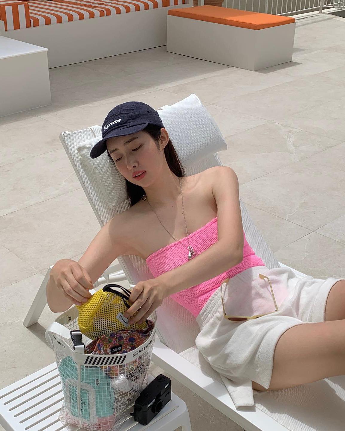 힙한 기본템🧢슈프림 로고 볼캡​ 이미지