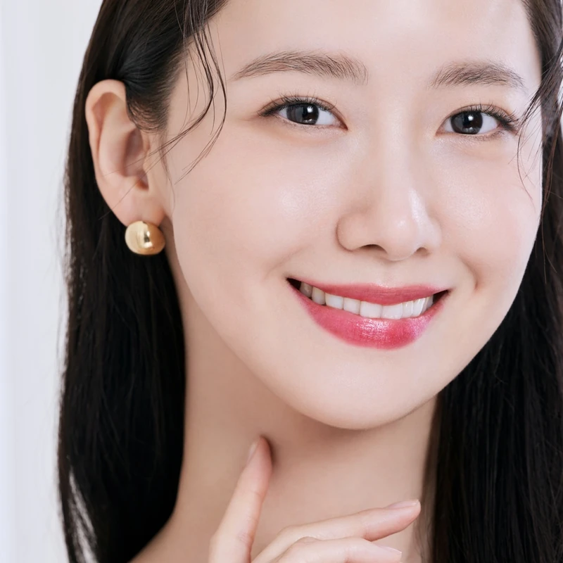 킹더랜드 윤아 러블리 메컵💛🩷
에스티 로더 퓨어 컬러 립스틱 420 레벨리어스로즈💄 #광고 이미지2
