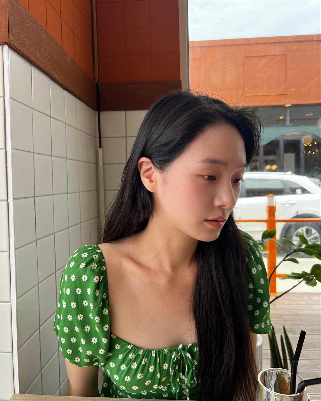 여름 그 자체 같은 규영언니🌿💓​ 이미지