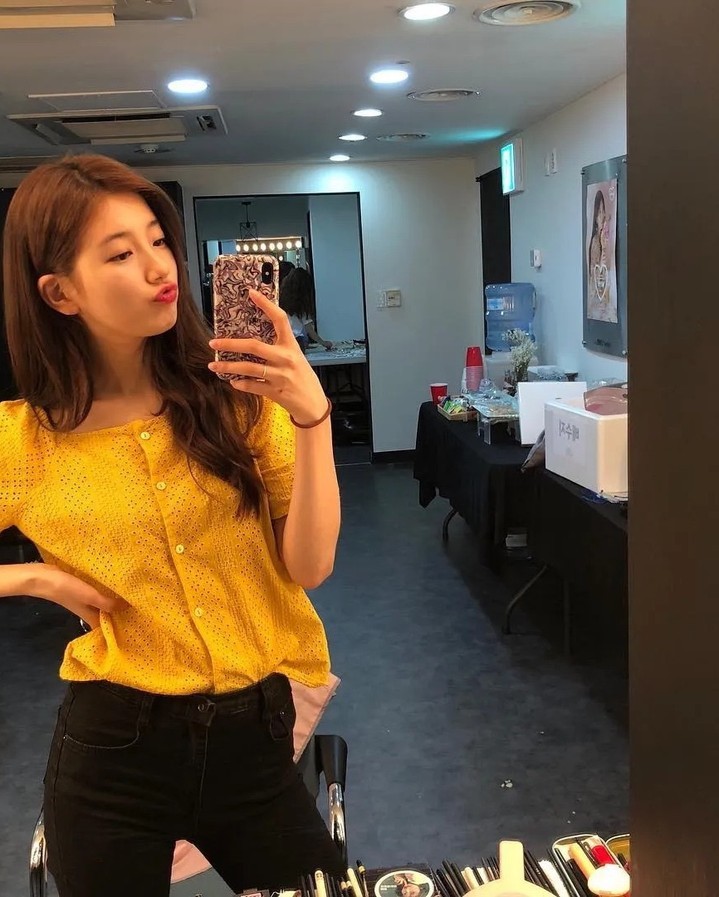 반팔 블라우스 코디 @참고🤍💙​ 이미지6