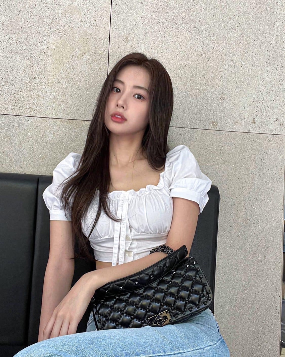 러블리한 화이트 퍼프 디테일🤍​ 이미지2