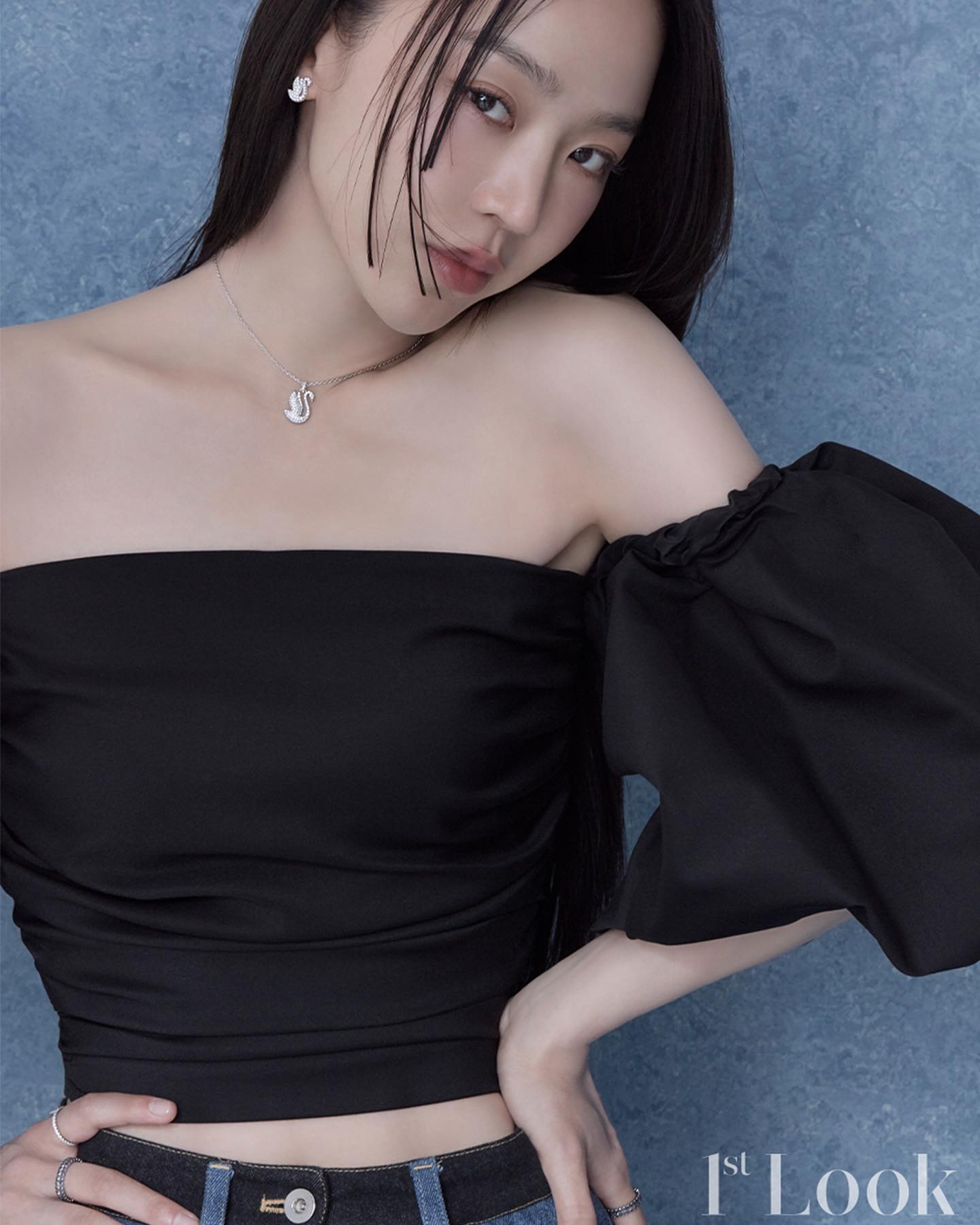 스와로브스키와 신혜선 만남💎🫳🏻
청량한 여름 주얼리룩으로 이렇게💙💍@우아하게 #광고 이미지7