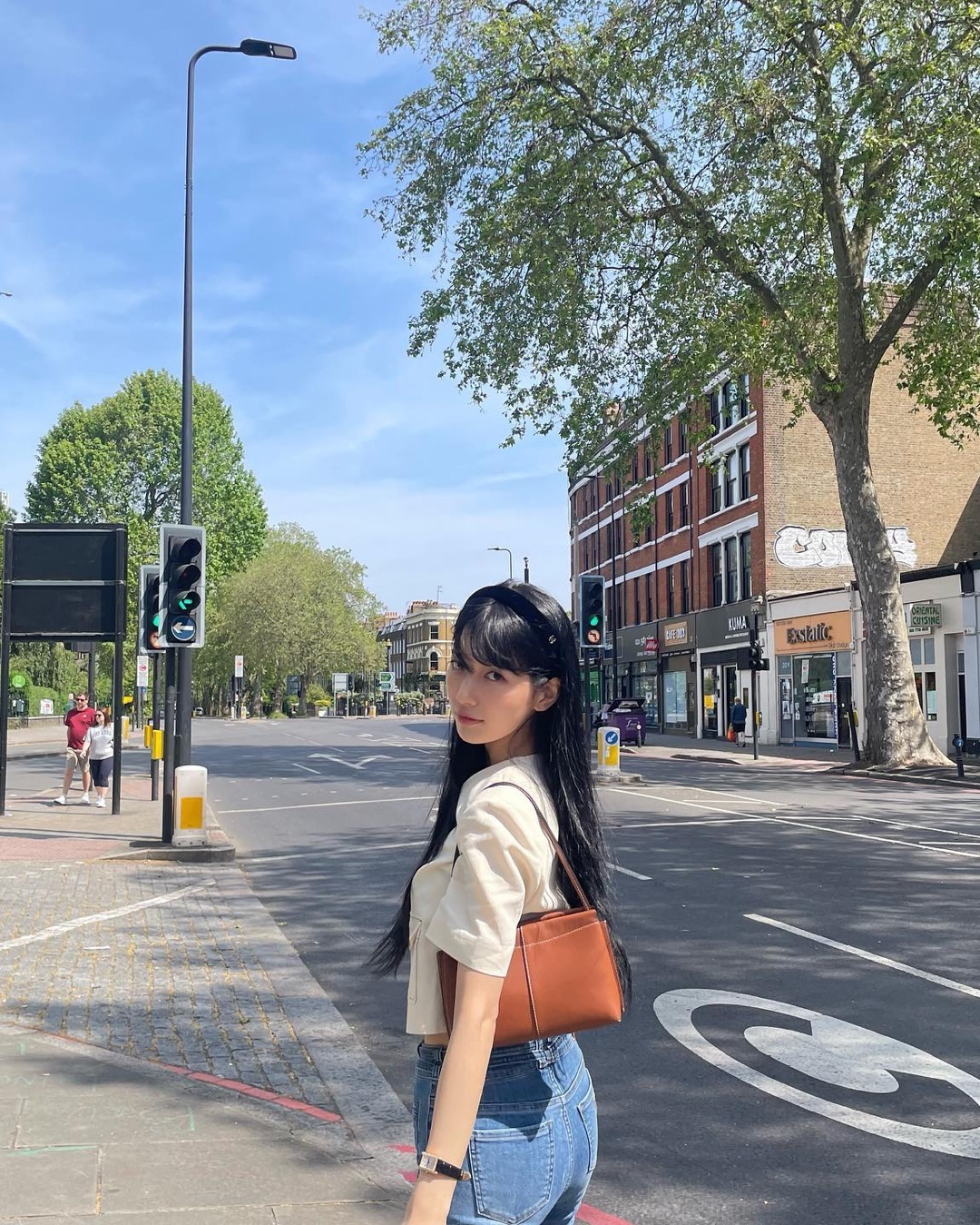 여름 출근룩🤍🧡@반팔자켓해​ 이미지