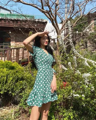 싱그러움 더해줄 초록 원피스👗💚 이미지