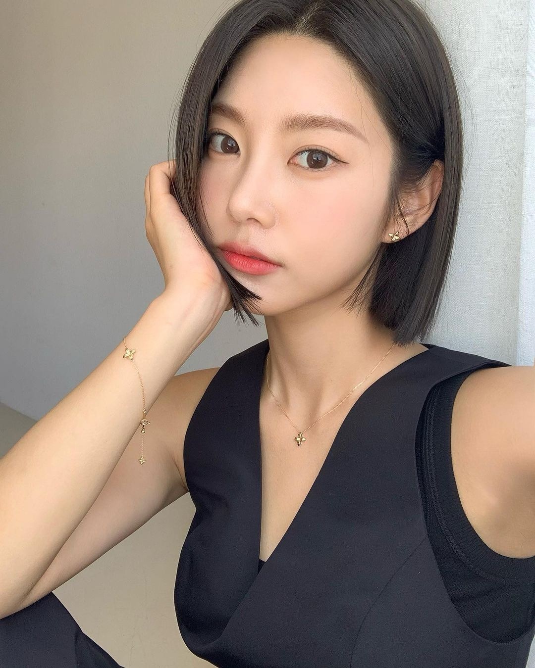 여름에 찾아오는 단발병💇🏻‍♀️ 테슬컷​ 이미지