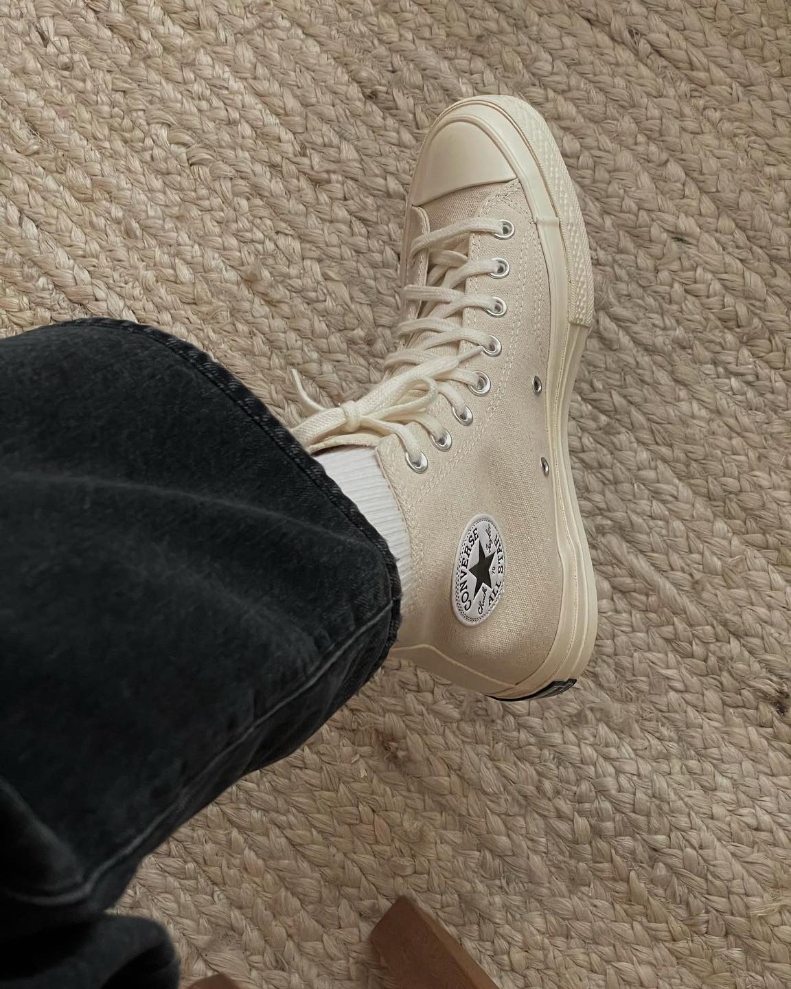 깔끔한 화이트 컨버스하이👟🤍​ 이미지