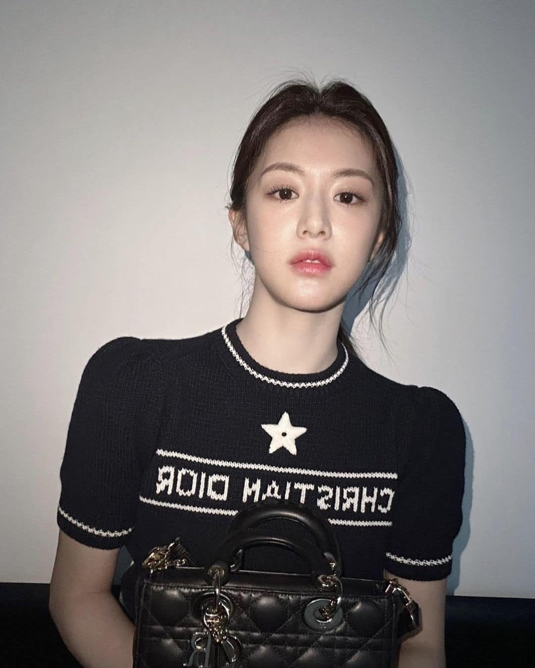 우아한 디올 스타로고 반팔니트💫​ 이미지